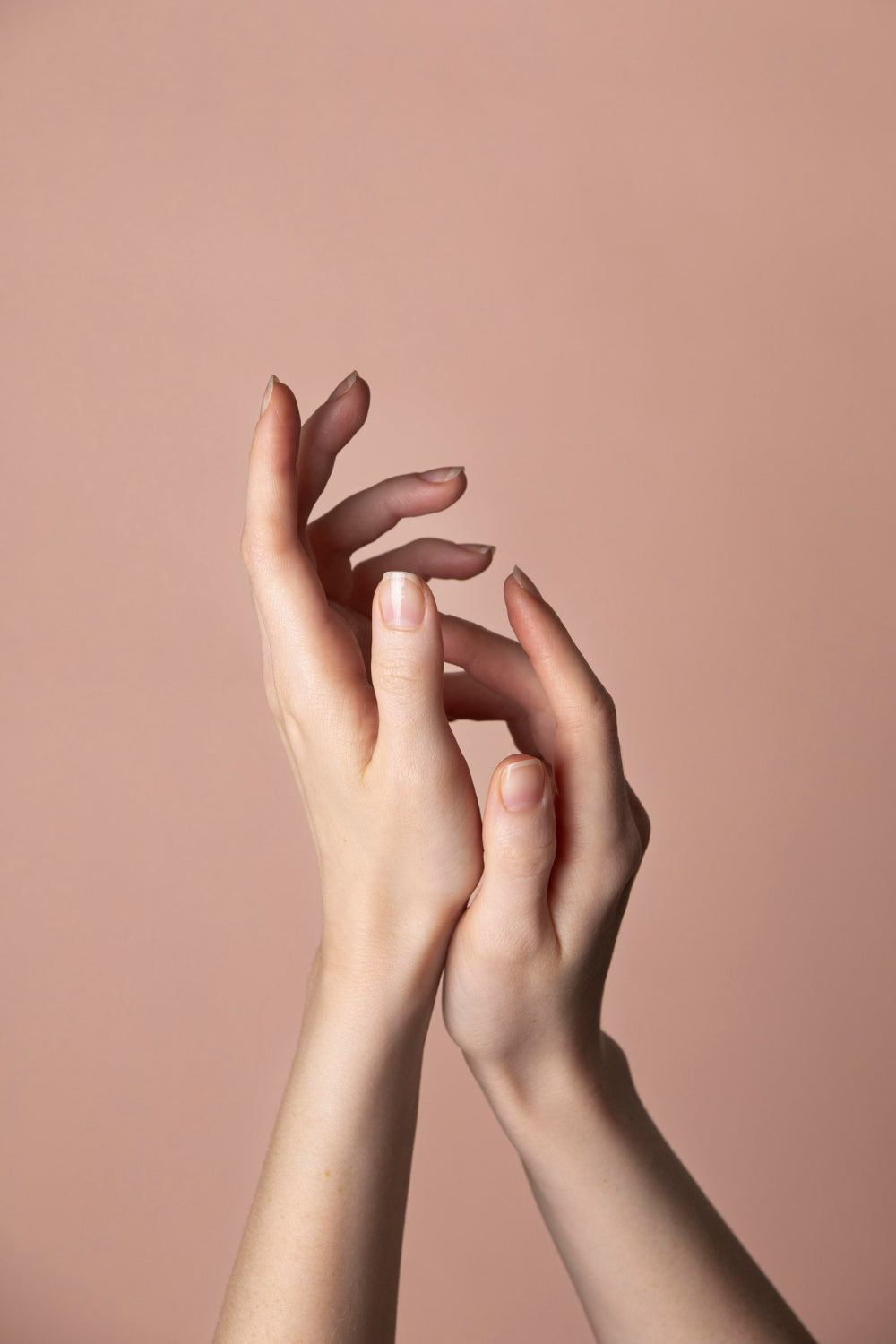 Gorgeous Hands: 5 Essential Tips for Optimal Hand Care