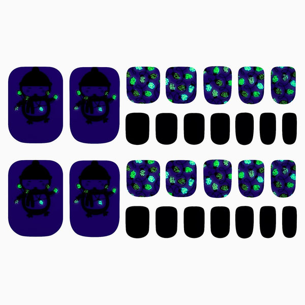 A Flippin Great Christmas (Glow Pedicure)