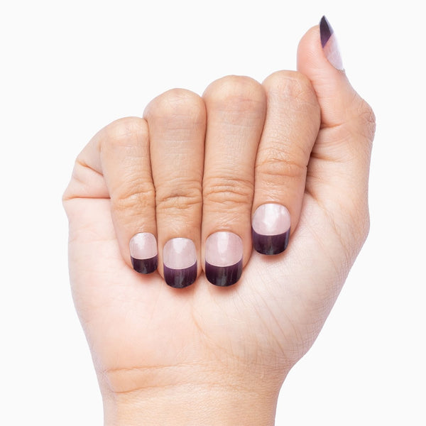 Suit & Tie (french tips)